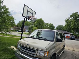1999 Ford E-150