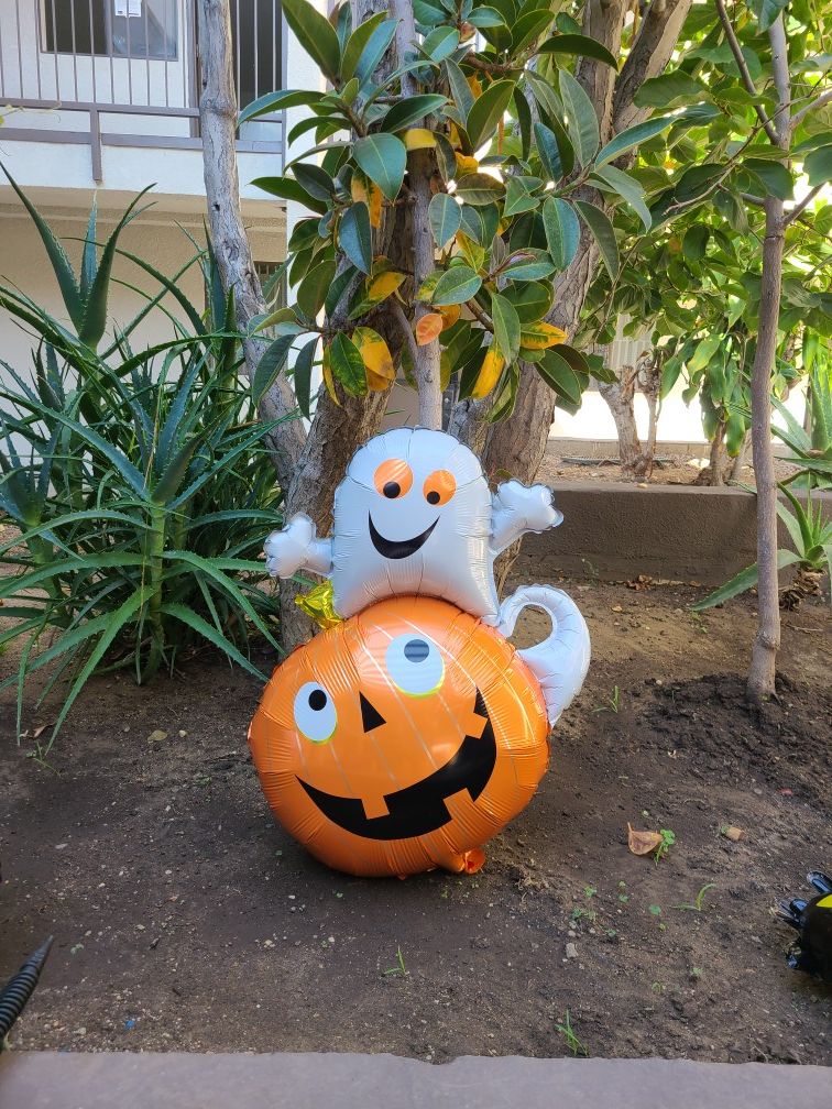 Halloween Themed Baby Shower Decorations | Pumpkin