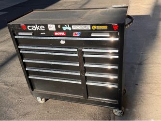 Husky Tool Chest, good condition and 1 key