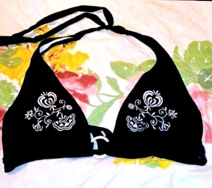 🖤New Black Bikini Top ONLY🤍