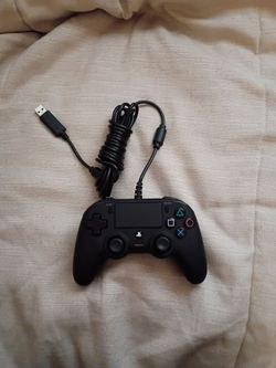 PS4 Wired Controller
