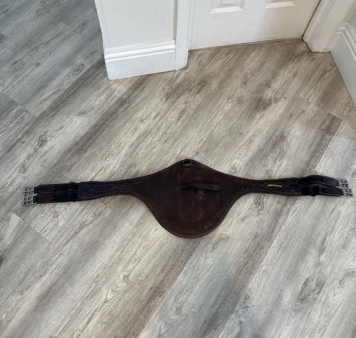 Hadfield’s Saddlery Leather Jumper Girth. 54” Has Flaws Read Description