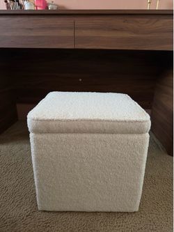 Storage box