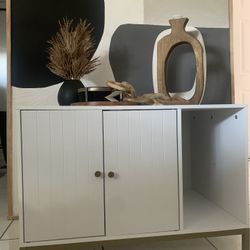 Buffet Entryway 