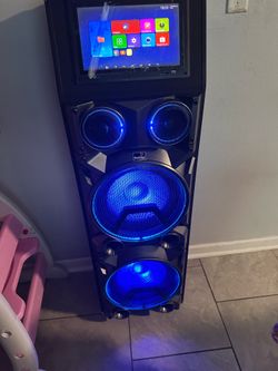 Bluetooth speaker with touch screeen pad