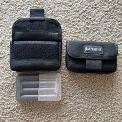 Maxpedition Volta Battery Pouch for AA and AAA Batteries 