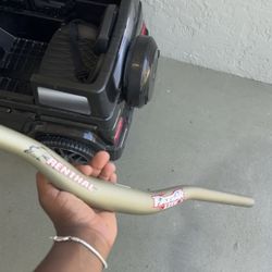 Renthal Fatbar Lite 780mm With 30 Rise And 35 Diameter 