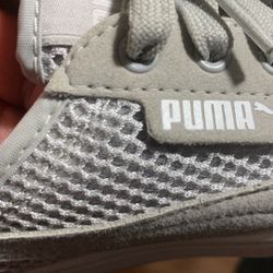 Pumas Size 8 