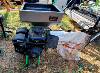 Tazz K33 Chipper Shredder  301cc Viper engine