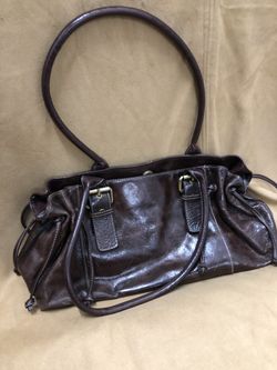 Brown leather shoulder satchel