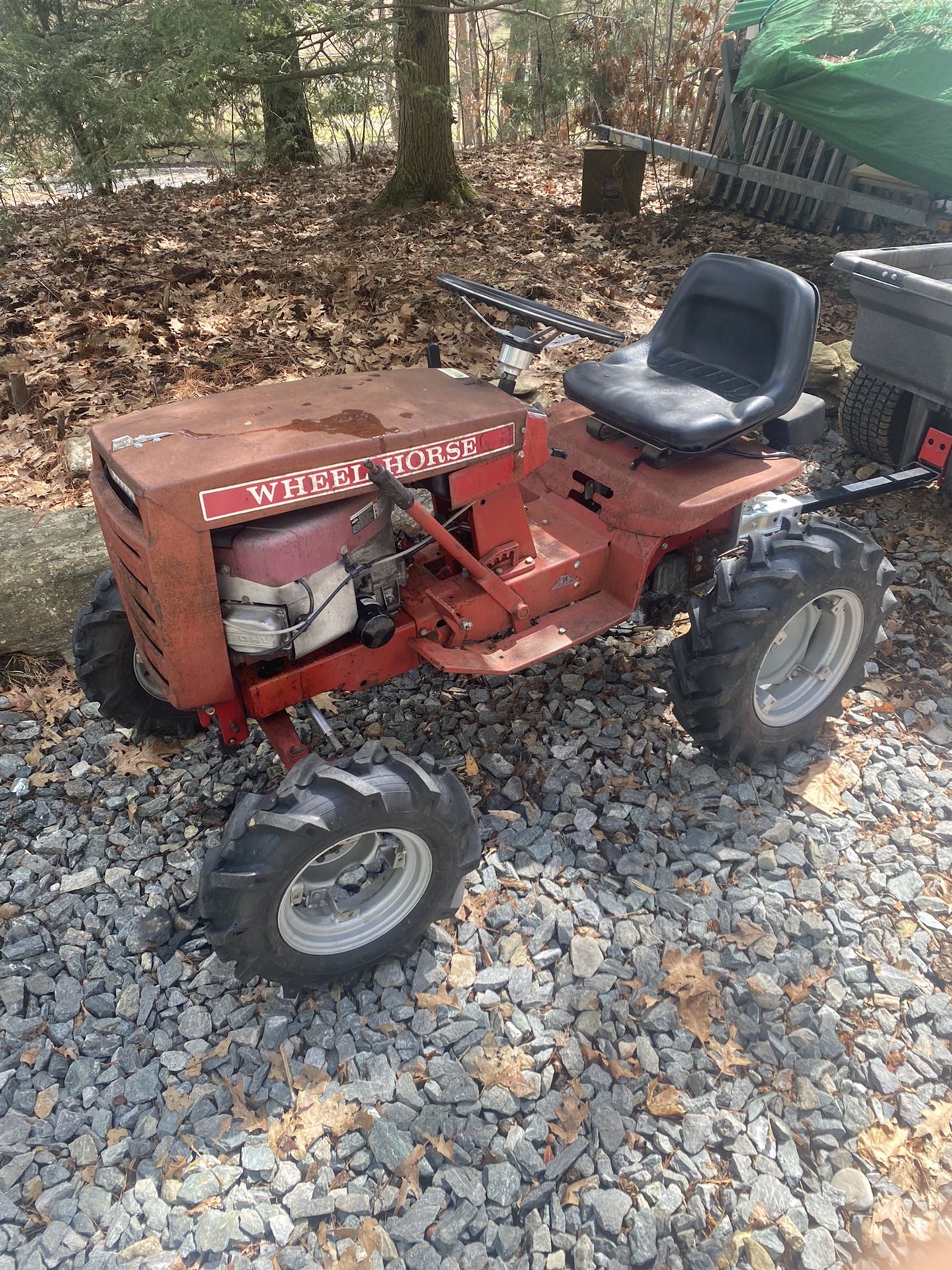 Wheel Horse Tractor 