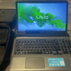 SONY VAIO laptop With Charger, Mouse And Case 