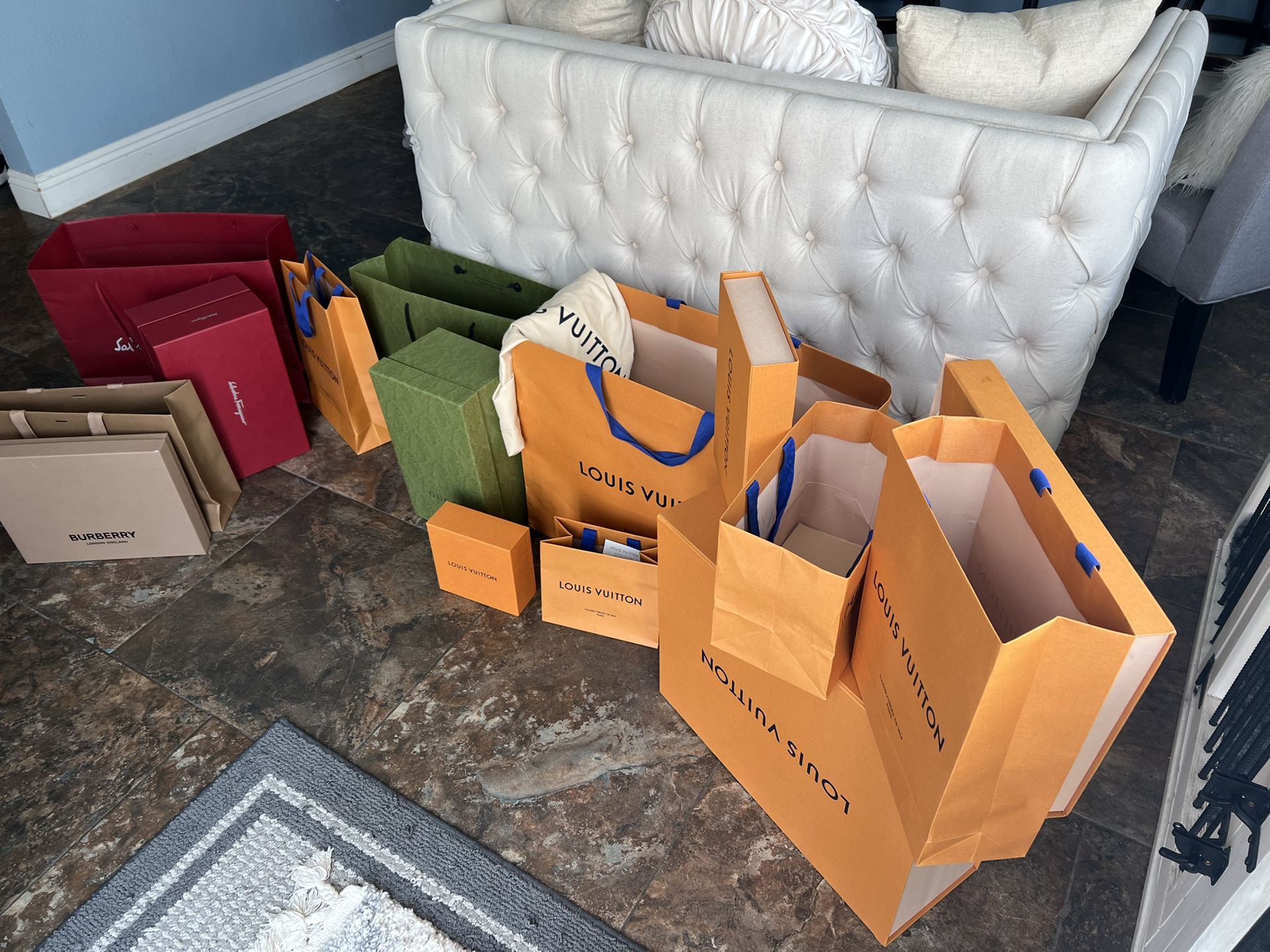 Designer Gift Bags And Boxes Lv Gucci Burberry Ferragamo