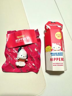 Hello Kitty and Friends Hippers Pochacco Figure