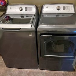 Washer and Dryer Set ( Delivery Available)