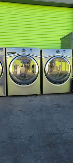 Whirlpool Front-Load Washer and Dryer Set