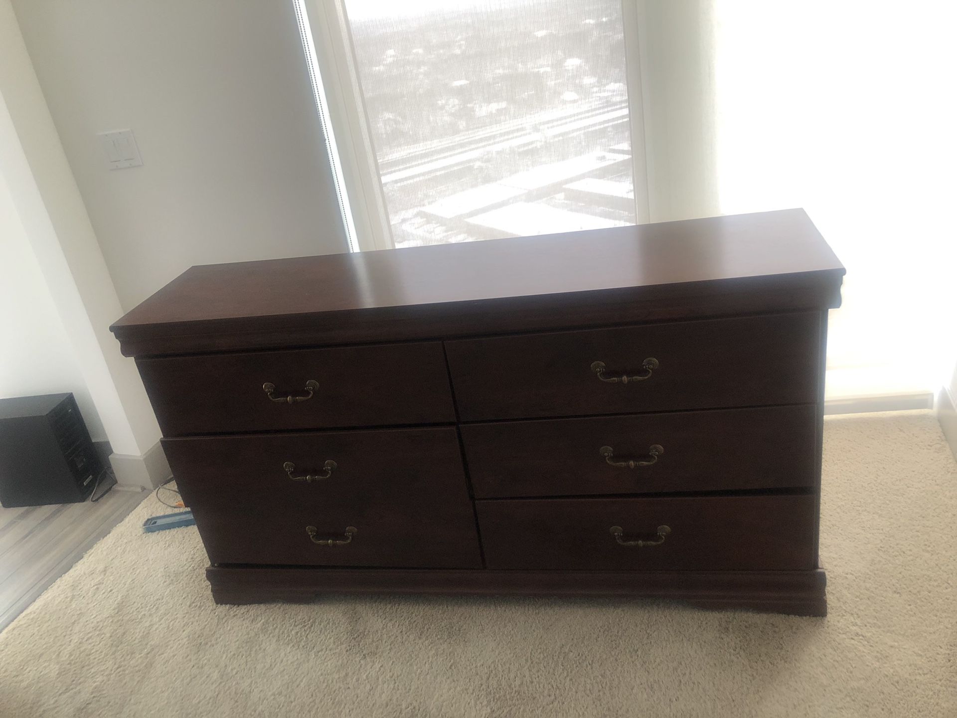 Used dresser and mirror great condition $150.00