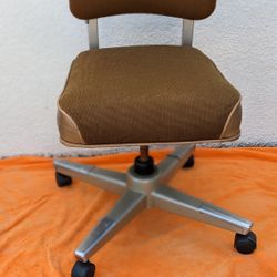 McDowell-Craig Chair Classic Desk Chair