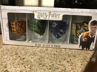 Harry Potter Signature Glass Set