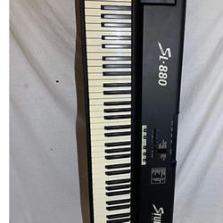 SL-880 keyboard