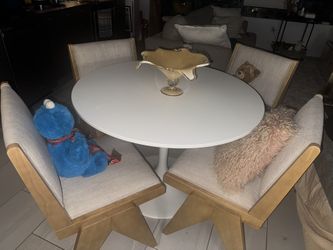 Set Of 4 Dining Room Chairs