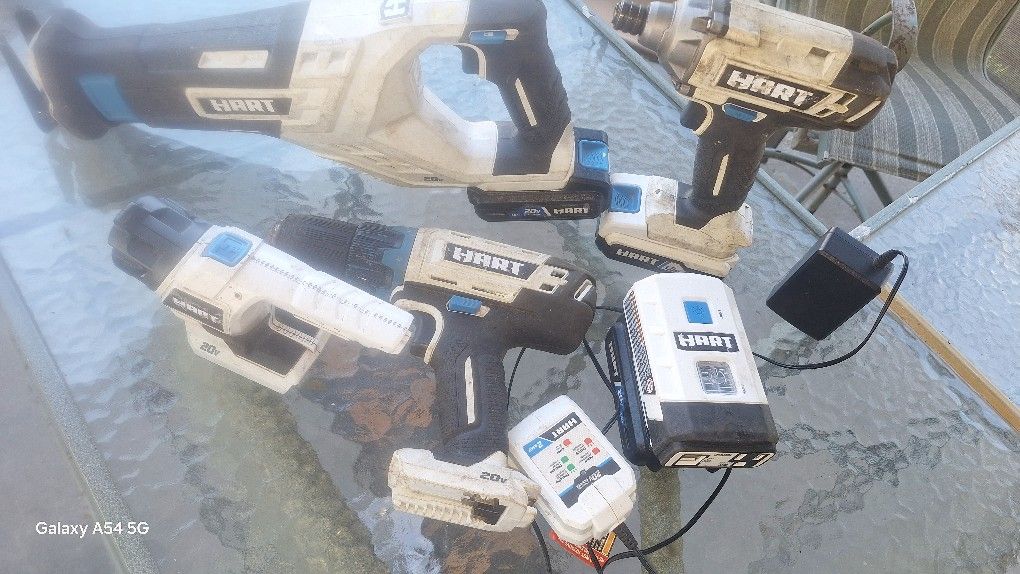 Hart Cordless Drill, Impact, Flashlight, Sawzall, and Wirelees Charger, 3 Hart Good Batteries