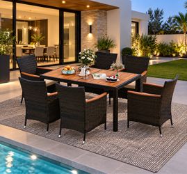 7-Piece Outdoor Wicker Patio Dining Set table / Chairs