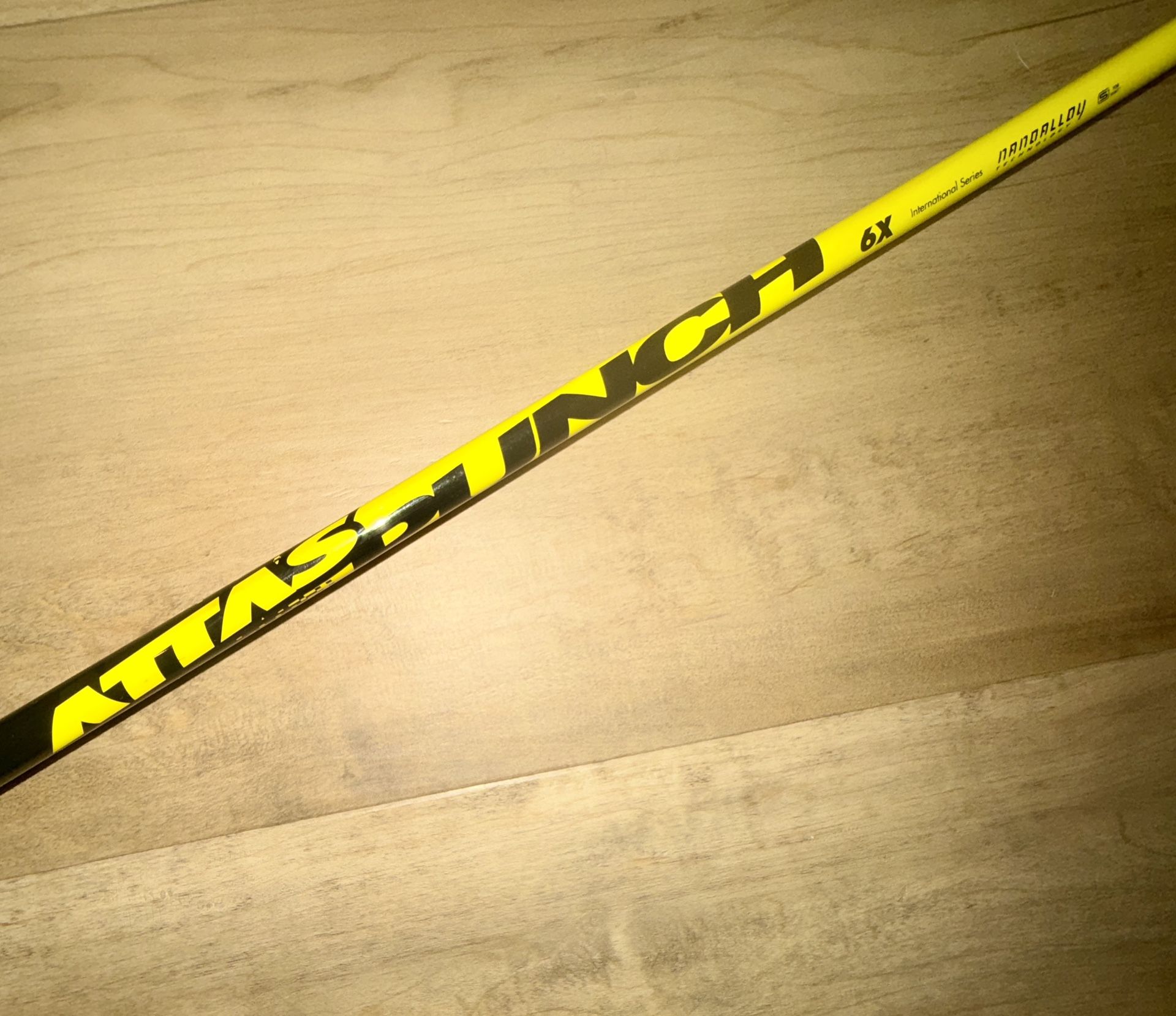 ** DRIVER SHAFT UST MAMIYA ATTAS PUNCH 6X **