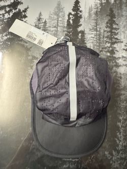 Lululemon hat s/m