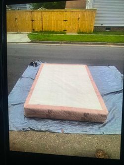 HEAVY DUTY FULL SIZE BOX SPRING