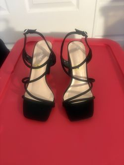 Brand New Size 8 Women’s Black Heels