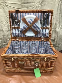 Wicker Picnic Basket