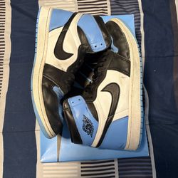 Air Jordan 1 UNC TOE