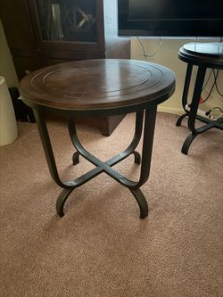 2 Coffee tables
