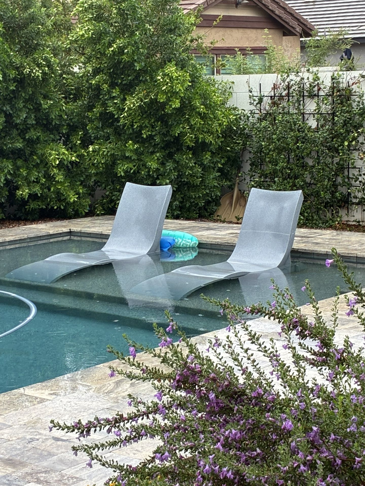 Ledge Lounger Set (Chaise)