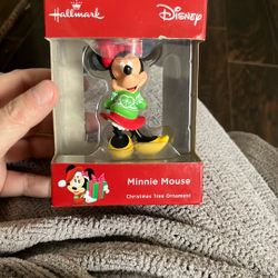 Disney Minnie Mouse Ornament 