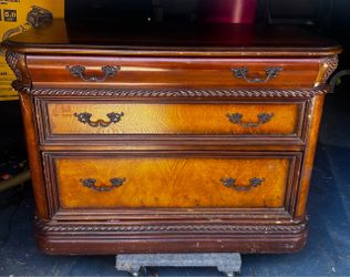 2 Drawer Dresser Solid wood