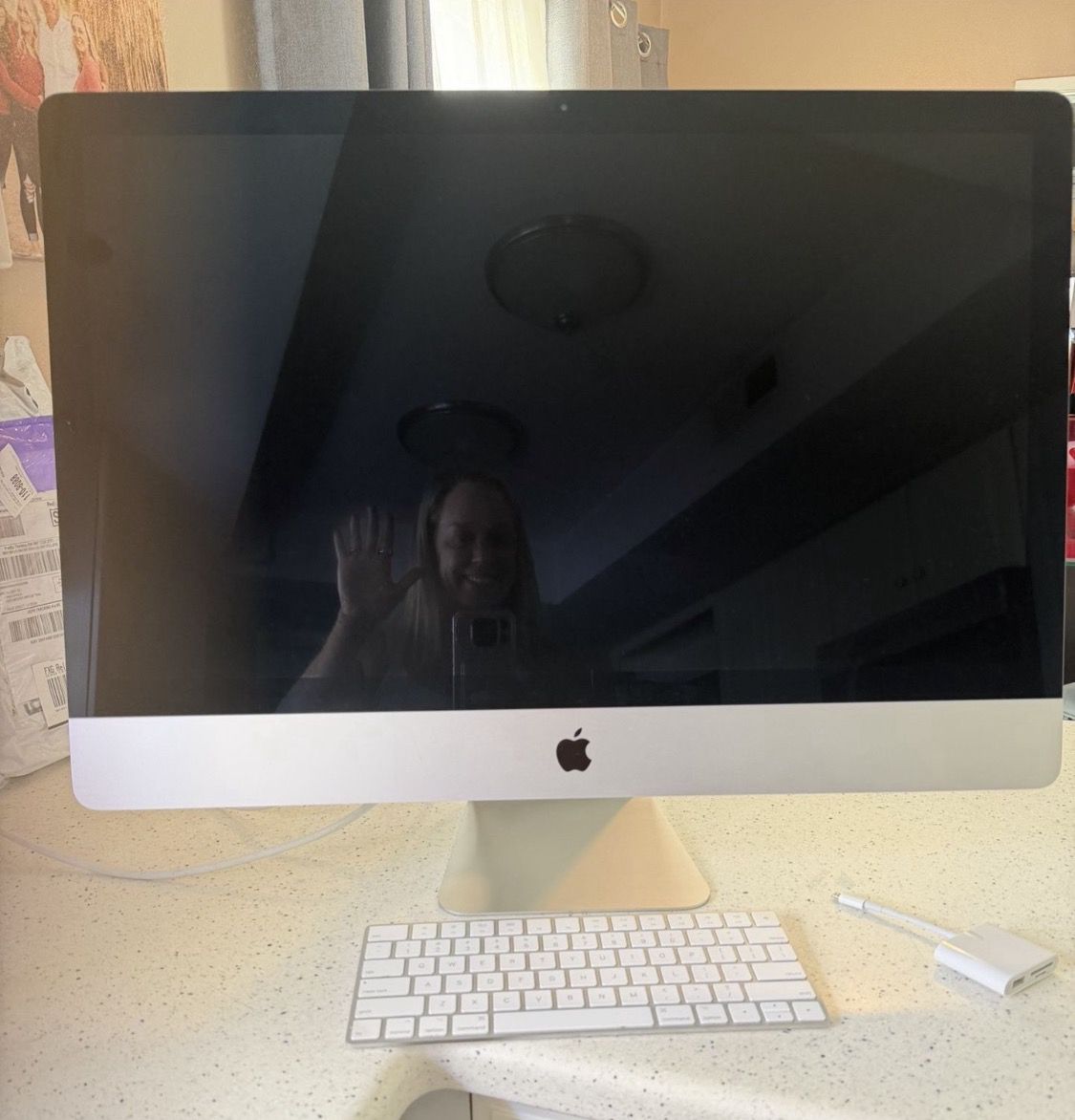 27 in apple computer with mouse and keyboard