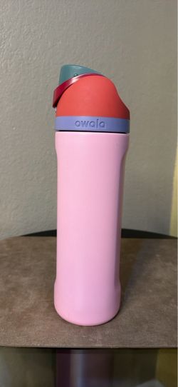 Owala FreeSip 24oz Water Bottle Pink