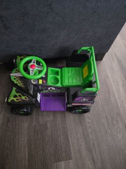 Monster truck