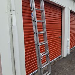 Werner 16' Aluminum Extension Ladder
