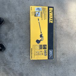 Dewalt 20V MAX 550 PSI 1.0 GPM Cold Water Cordless Battery Power Cleaner with 4 Nozzles (Tool Only)