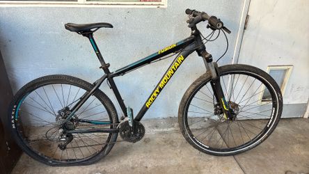 Rocky Mountain Fusion Bike