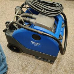 Clarke vantage 13 floor cleaner