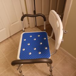 SHOWER CHAIR WITH RACKREST 