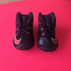 LEBRON JAMES XIII (CBV) 1C NIKE SIZE SHOES #(contact info removed)61