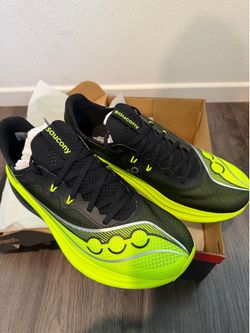 Saucony Running Shoes - Men’s 10