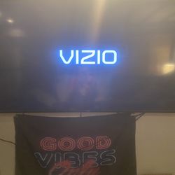 Vizo Smart TV 65 Inch V Series 