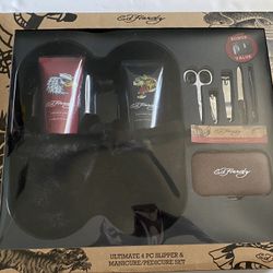 Ed Hardy Ultimate Gift Set.