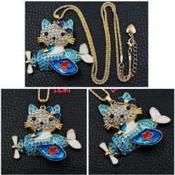 NEW Hello Kitty Colorful Crystal Cat Pendant Sweater Chain Betsey Johnson 